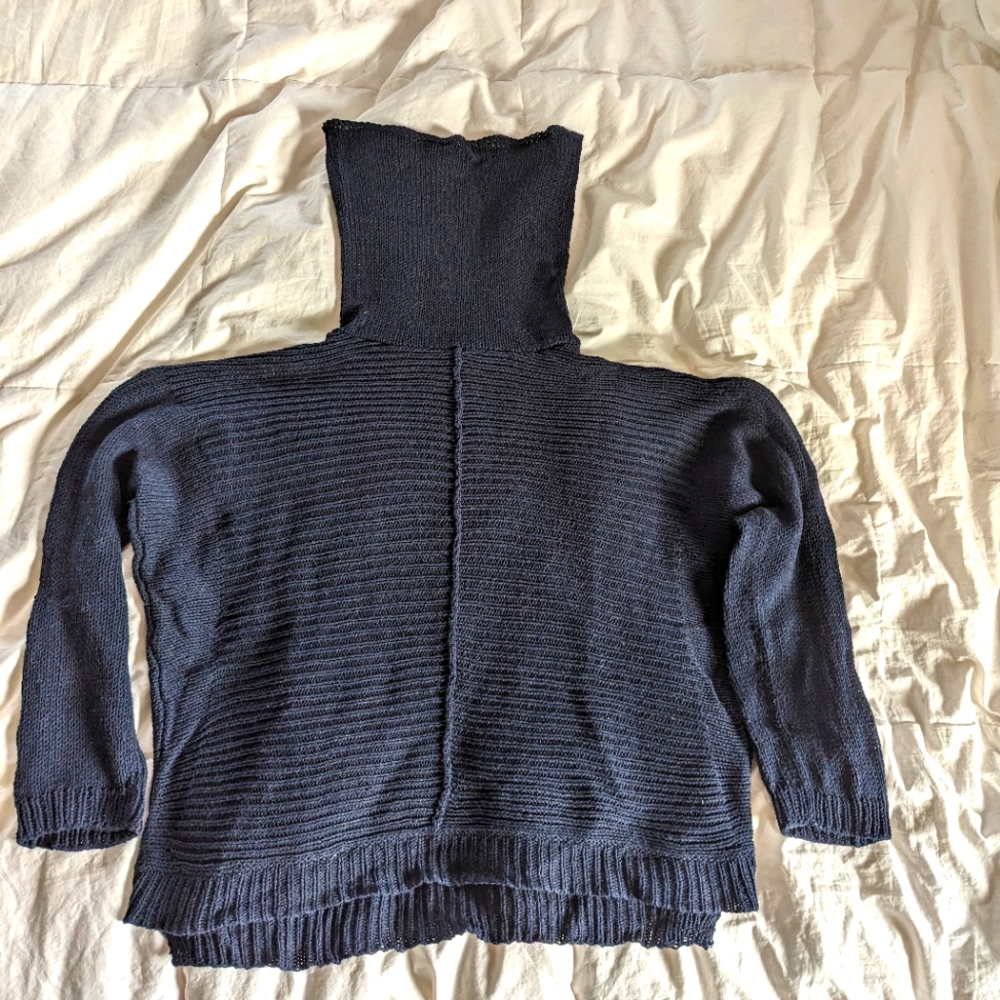 Wooden Ships cowl neck sweater, cotton/acrylic, navy, size M/L